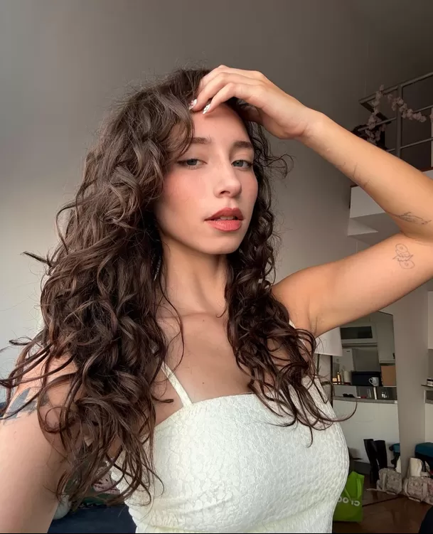 Curwen confirmó que su matrimonio con la influencer Carla Campos Salazar/ Foto: IG:@carlaacs_