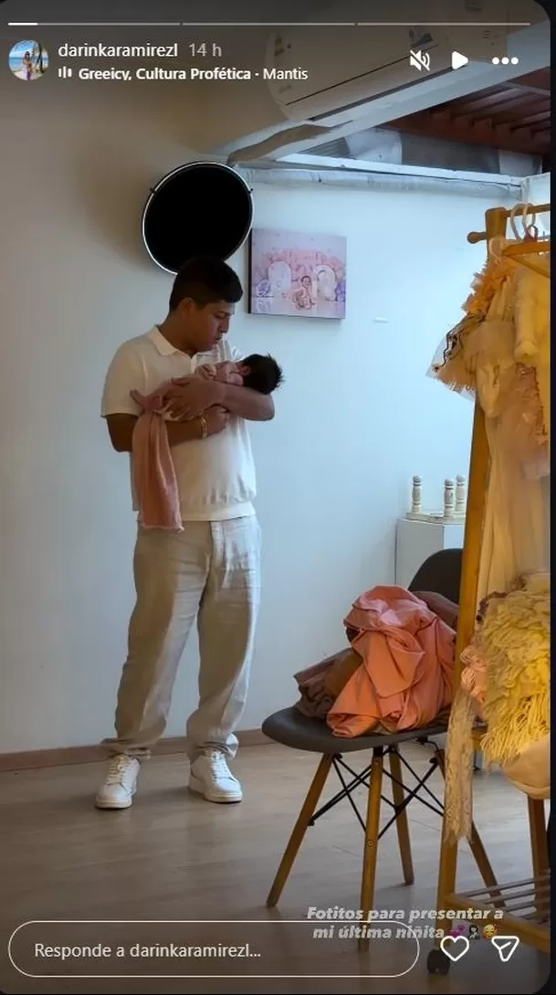 Darinka Ramírez mostró su felicidad junto a sus hijas y Sebastián Gonzáles Guevara. Foto: Instagram Darinka Ramírez mostró su felicidad junto a sus hijas y Sebastián Gonzáles Guevara. Foto: Instagram