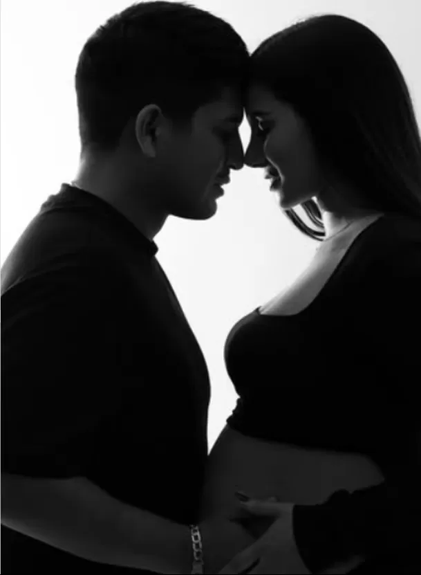 Darinka Ramírez mostró su felicidad junto a sus hijas y Sebastián Gonzáles Guevara. Foto: Instagram Darinka Ramírez mostró su felicidad junto a sus hijas y Sebastián Gonzáles Guevara. Foto: Instagram