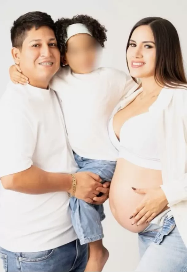 Darinka Ramírez mostró su felicidad junto a sus hijas y Sebastián Gonzáles Guevara. Foto: Instagram Darinka Ramírez mostró su felicidad junto a sus hijas y Sebastián Gonzáles Guevara. Foto: Instagram