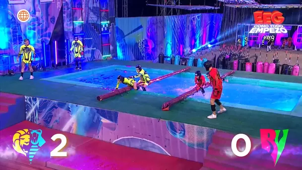 Patricio Parodi sorprendió a Valentino con fuerte empujón para lograr agónica victoria. Fuente: AméricaTV