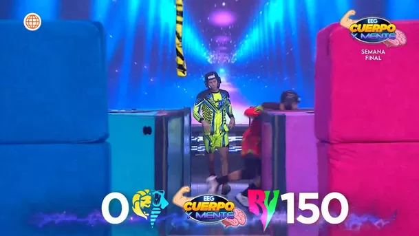 Patricio Parodi hizo perder a los guerreros por caminar en juego. Fuente: AméricaTV Patricio Parodi hizo perder a los guerreros por caminar en juego. Fuente: AméricaTV