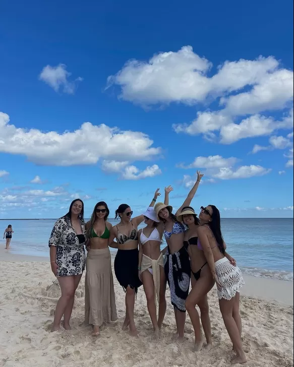 Las amigas de Mafer Parodi en su despedida de soltera / Instagram