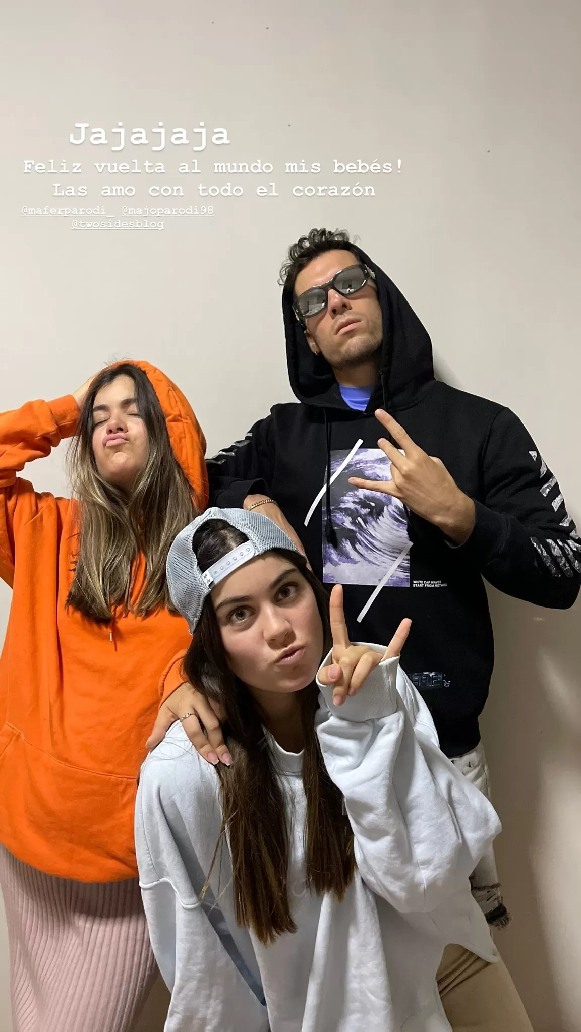 Patricio saludó a sus hermanas Majo y Mafer Parodi por su cumpleaños. Fuente: Instagram