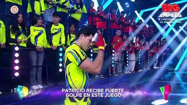 Patricio Parodi terminó llorando tras recibir fuerte martillazo en la cara / AméricaTV