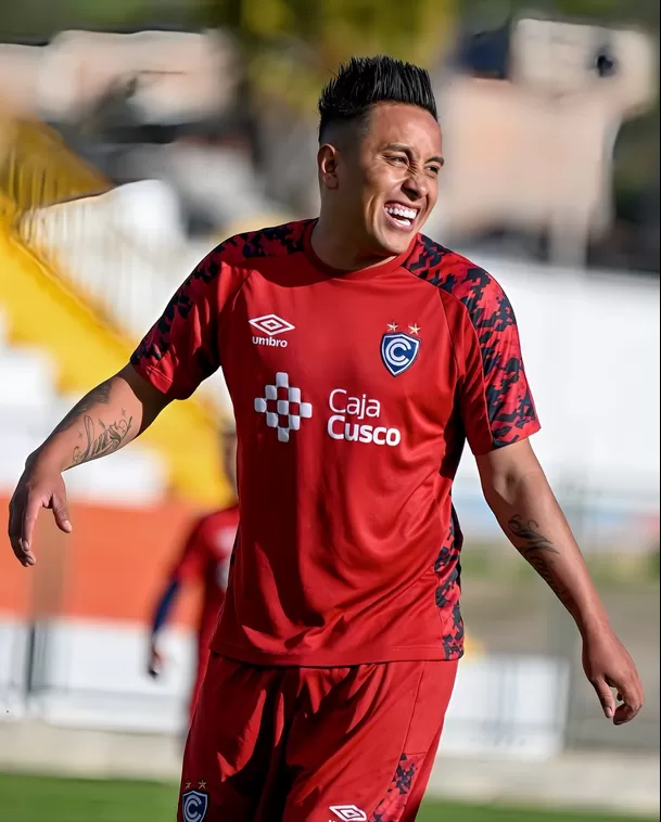 Paul Michael se encontró cara a cara con Christian Cueva / IG: cueva10oficial Paul Michael se encontró cara a cara con Christian Cueva / IG: cueva10oficial