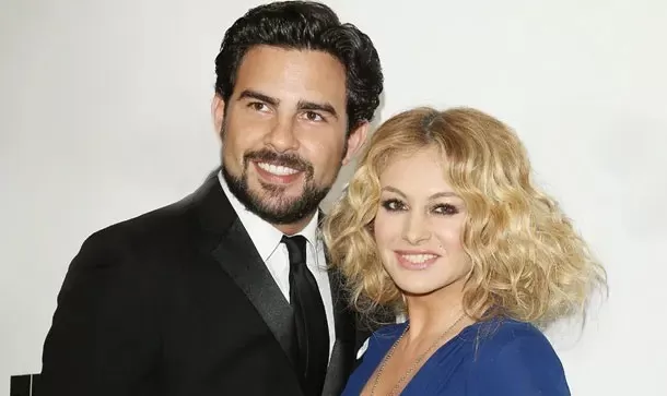 Gerardo Bazúa culpó a Paulina Rubio de causarle daño psicológico a su hijo. Fuente: Revista Hola!