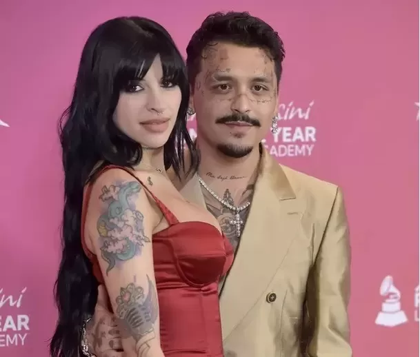 Cazzu confesó por qué no le escribió una canción de despecho a Nodal. Fuente: AFP