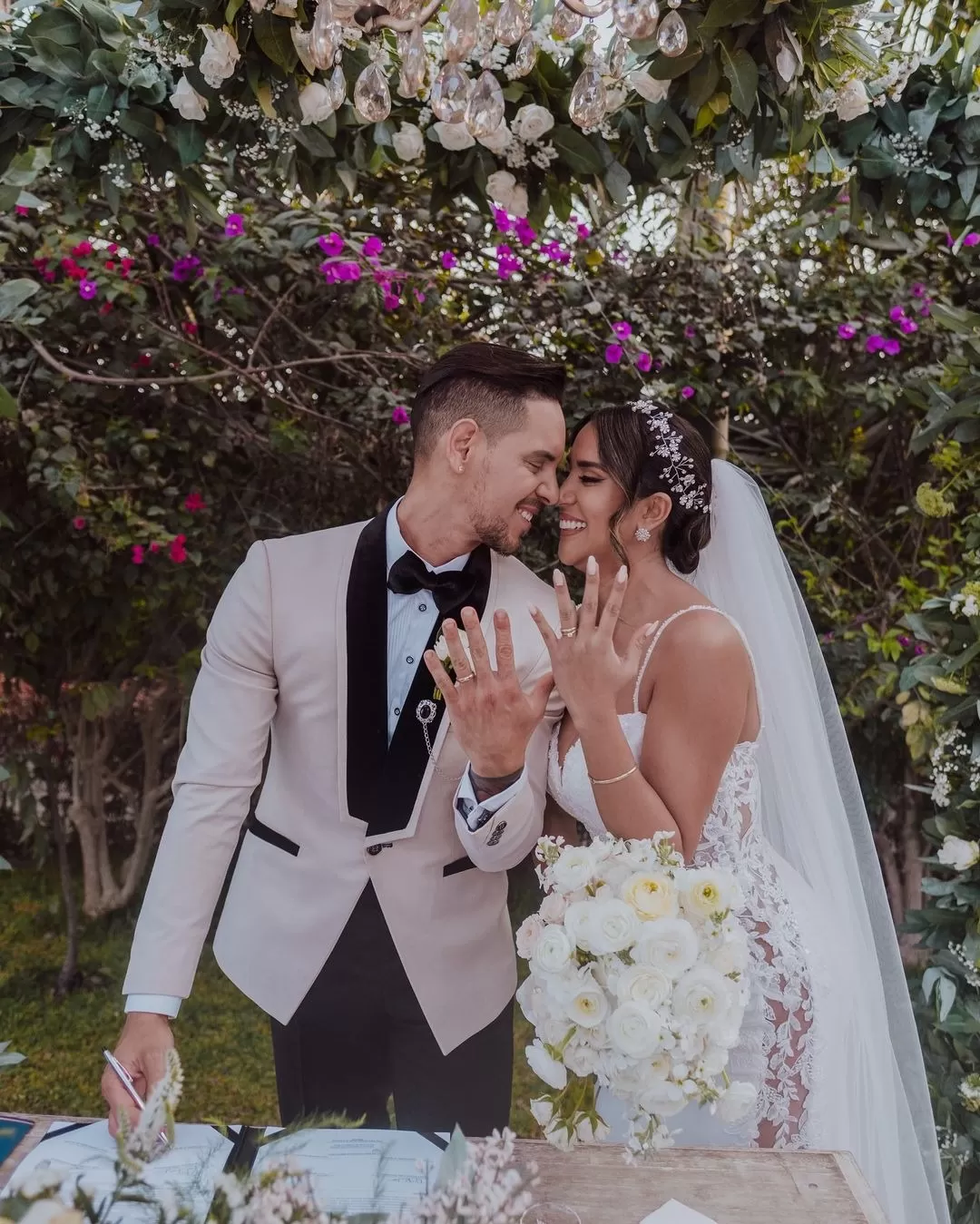 Melissa Paredes y Anthony Aranda compartieron imágenes de su boda/Foto: Instagram