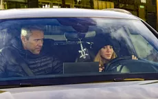 ¿Que le vaya bien con el supuesto reemplazo? Shakira es captada en su auto con misterioso acompañante - Noticias de santa-clara
