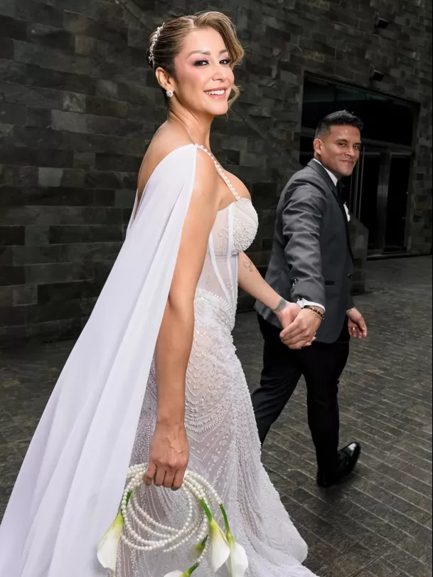 Christian Domínguez y Karla Tarazona se convirtieron en esposos este martes 2 de junio / IG @joselaraweddings Christian Domínguez y Karla Tarazona se convirtieron en esposos este martes 2 de junio / IG @joselaraweddings