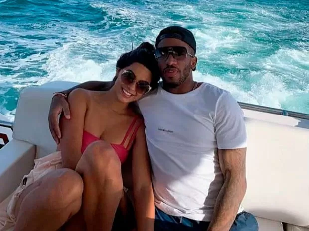 Ivana Yturbe y Jefferson Farfán en Emiratos Árabes / Instagram