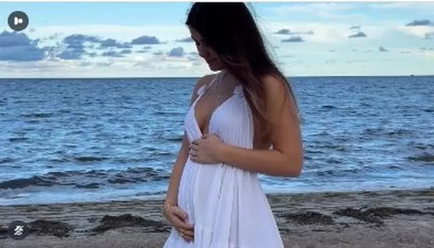 Mafer Parodi anunció su embarazo junto a su esposo Alfredo Zanatti. Fuente: Instagram