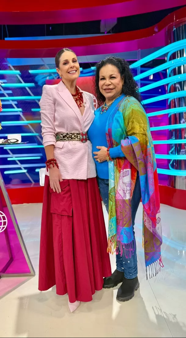 Rebeca Escribens recibió tremenda sorpresa de Eva Ayllón por sus 10 años en América Espectáculos / América Tv