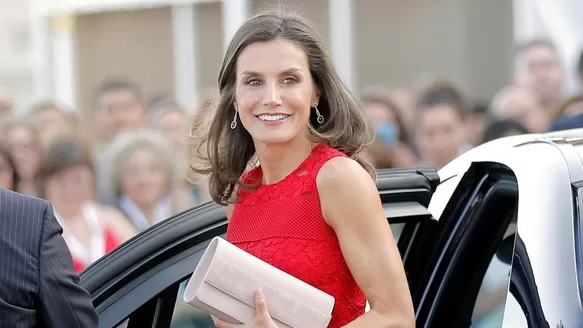 La reina Letizia sufre de metatarsalgia, una enfermedad crónica en los pies. Foto: EFE