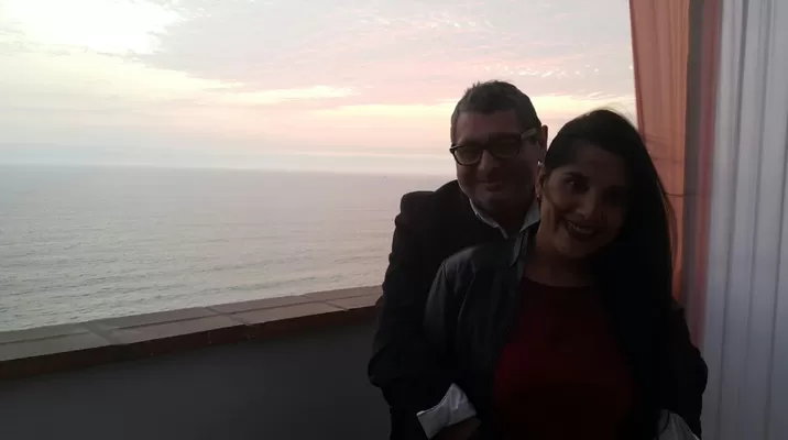 Ricky Tosso y su esposa Ricky Tosso y su esposa