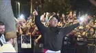 Robbie Williams cantó con sus fans tras cancelación de concierto
