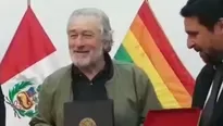 Robert de Niro recibió las llaves de la ciudad de Cusco y celebró con un chullo