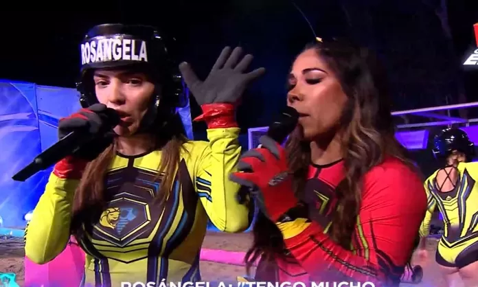 Rosángela Espinoza peleó con Karen Dejo y la botó del set