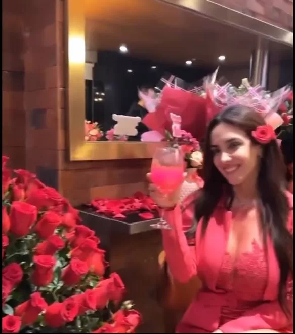 Rosángela Espinoza celebró su cumpleaños con una fiesta sorpresa / Foto: IG Rosángela Espinoza