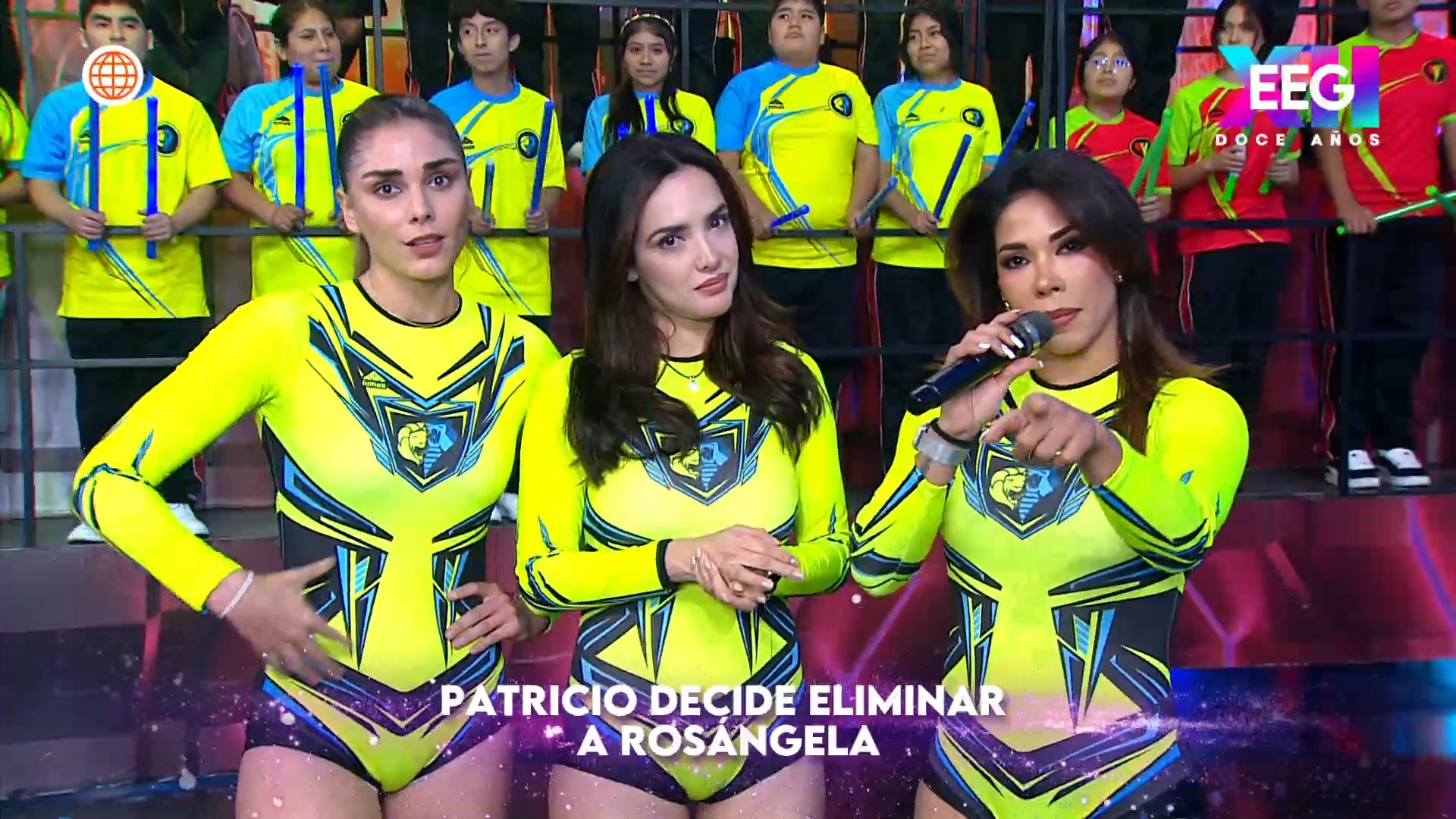 Guerreras reclamaron a Patricio Parodi por la eliminación de Rosángela Espinoza. Fuente: AméricaTV