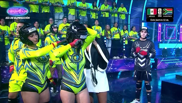 Rosángela Espinoza lloró por tremenda jalada de cabello de Melissa Loza / AméricaTV Rosángela Espinoza lloró por tremenda jalada de cabello de Melissa Loza / AméricaTV