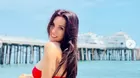 Rosángela Espinoza luce toda su sensualidad en las playas de Malibú