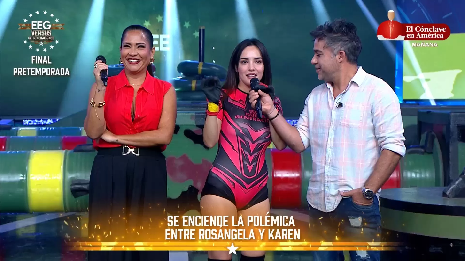 Rosángela Espinoza reveló "retoquitos" de Karen Dejo. Fuente: AméricaTV Rosángela Espinoza reveló "retoquitos" de Karen Dejo. Fuente: AméricaTV