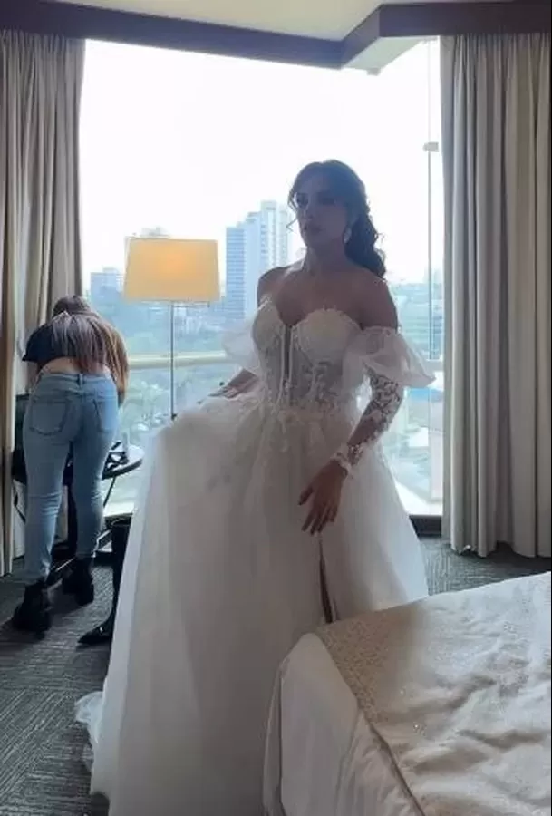 Rosángela Espinoza sorprende al lucirse vestida de novia / Instagram Rosángela Espinoza sorprende al lucirse vestida de novia / Instagram