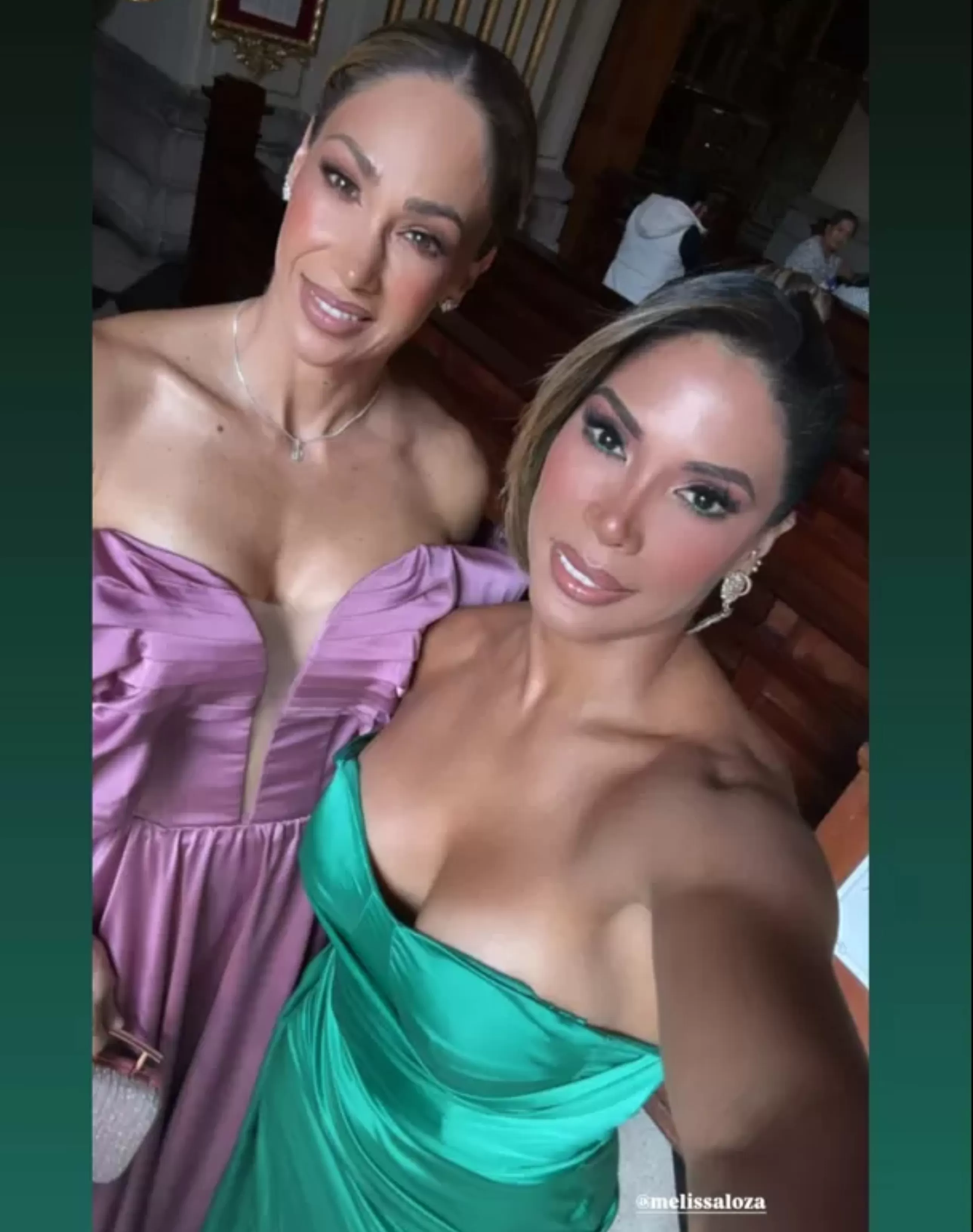Karen Dejo y Melissa Loza recibiero varias críticas por sus vestidos en la boda de Alejandra Baigorria y Said Palao / Instagram Karen Dejo y Melissa Loza recibiero varias críticas por sus vestidos en la boda de Alejandra Baigorria y Said Palao / Instagram