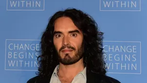 Humorista británico Russell Brand fue acusado de agresiones sexuales. Fuente: AFP