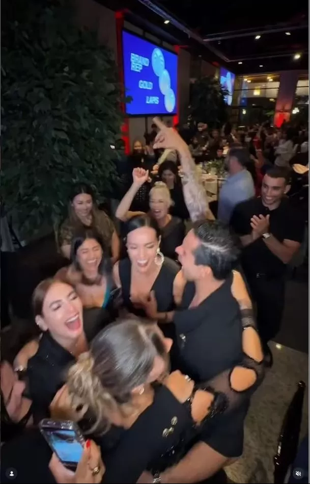 Said Palao presente en celebración por premiación a Alejandra Baigorria en España / Instagram