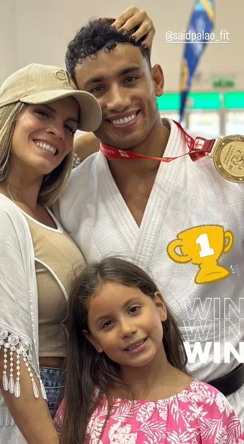 La pequeña Caetana se hizo presente en el evento deportivo para apoyar al combatiente / Instagram