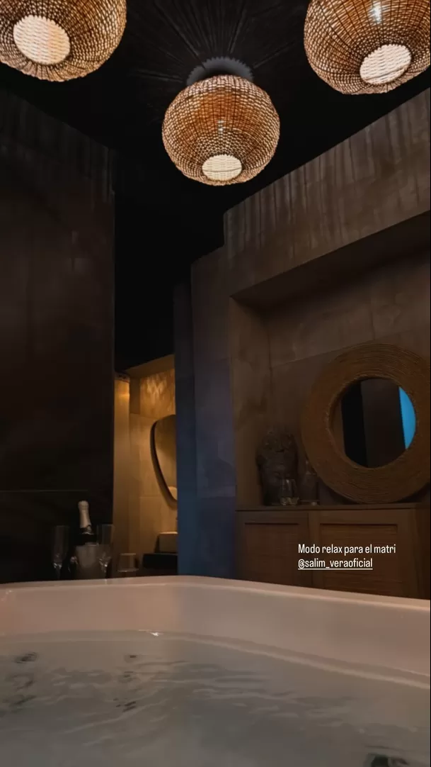 Salim Vera y Claudia Sobenes se relajan días previos a su matrimonio / Instagram Salim Vera y Claudia Sobenes se relajan días previos a su matrimonio / Instagram