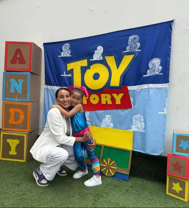 Samahara Lobatón feliz porque su hija Xianna terminó el nido / Instagram Samahara Lobatón feliz porque su hija Xianna terminó el nido / Instagram