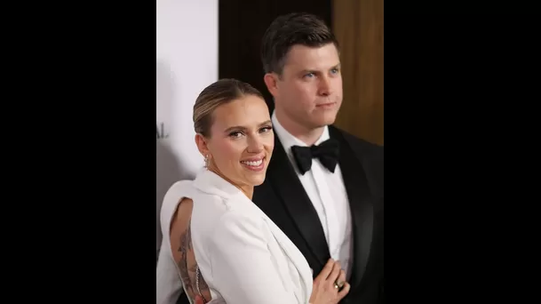 Scarlett Johansson y Colin Jost. Fuente: EFE