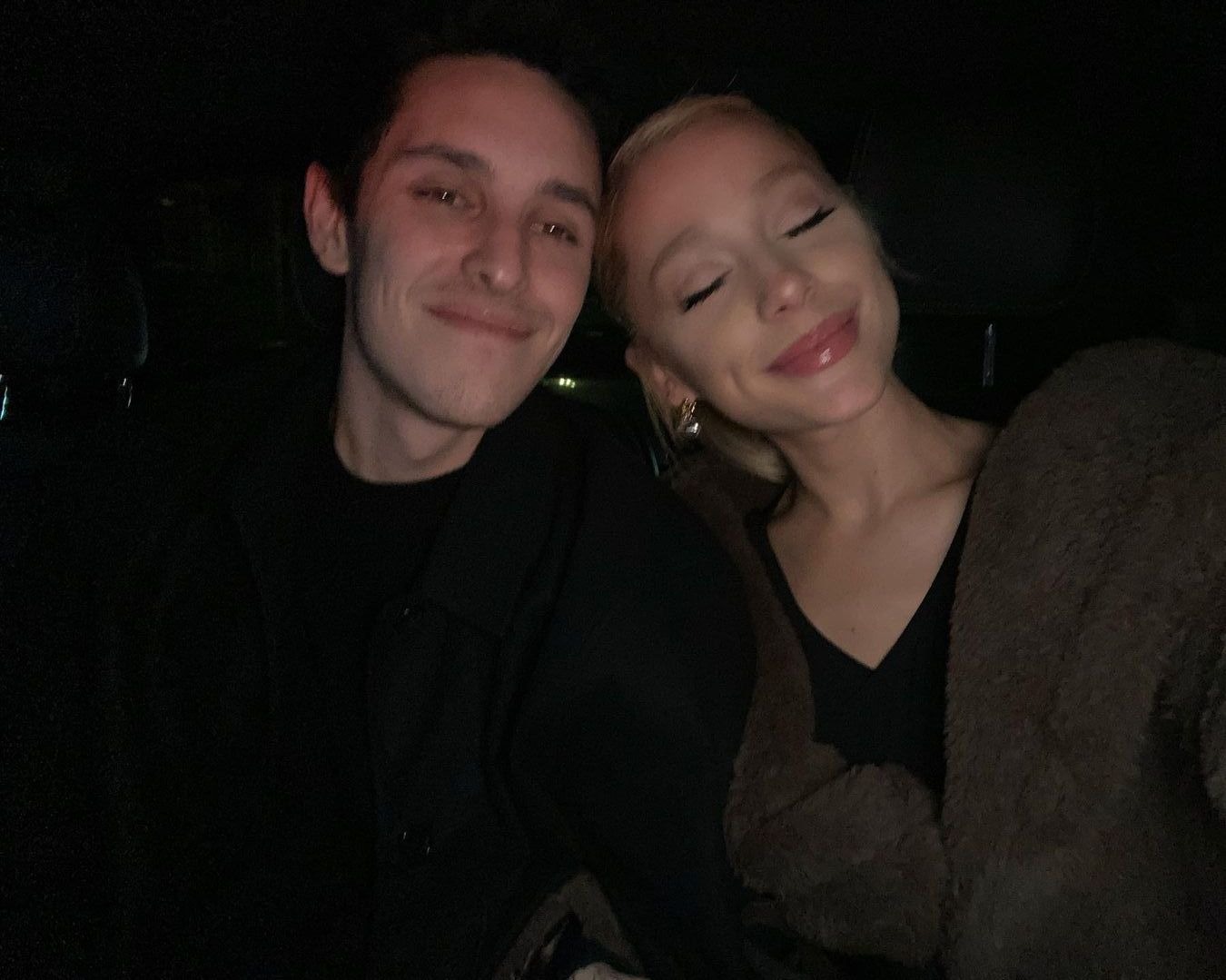 ¿Se divorcian? Ariana Grande y Dalton Gomez en medio de fuertes rumores