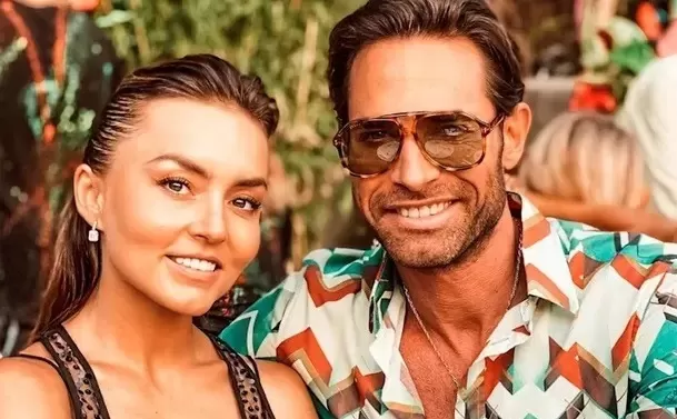 Sebastián Rulli y Angelique Boyer iniciaron su romance en 2014 tras protagonizar telenovelas como ‘Teresa’ y ‘Lo que la vida me robó'. Fuente: Instagram