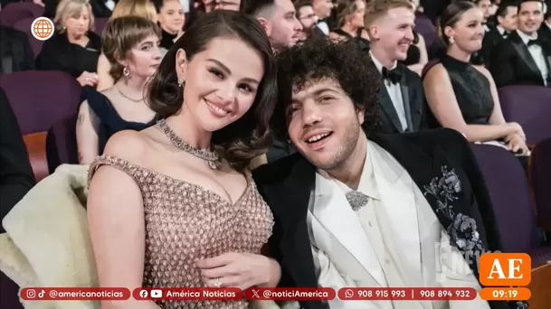 Selena Gómez se comprometió con Benny Blanco en diciembre de 2024 tras un año de relación / AFP Selena Gómez se comprometió con Benny Blanco en diciembre de 2024 tras un año de relación / AFP