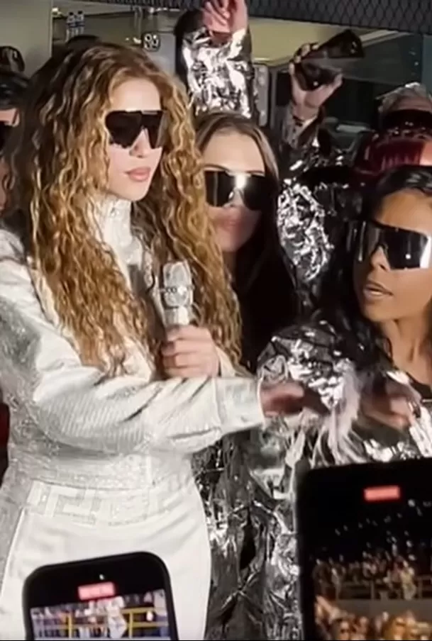 Shakira desató polémica por agresivo gesto hacia su bailarina. Foto: Instagram/@shakira