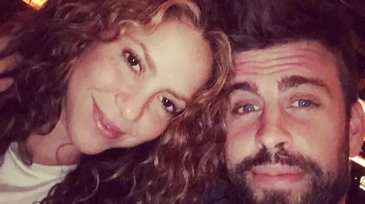 Shakira fue llevada en ambulancia por ataque de ansiedad y llanto tras presunta infidelidad de Gerard Piqué Shakira fue llevada en ambulancia por ataque de ansiedad y llanto tras presunta infidelidad de Gerard Piqué