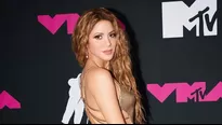 Shakira deslumbró en los MTV VMAs 2023 con un vestido dorado. Fuente: Instagram