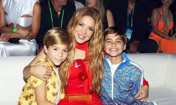 Shakira y sus hijos Sasha y Milan / Foto: IG Shakira