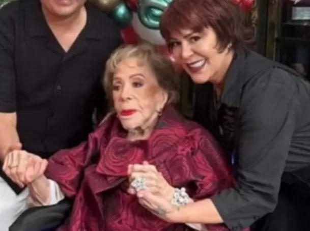 Alejandra Guzmán y su madre Silvia Pinal/Foto: Instagram