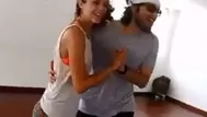 Stephanie Cayo deleita a sus fans en video bailando con su hermano