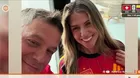 Stephanie Cayo festejó con Alejandro Sanz triunfo de España