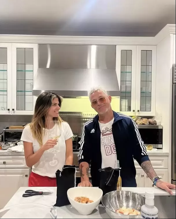 Stephanie Cayo y Alejandro Sanz / Instagram