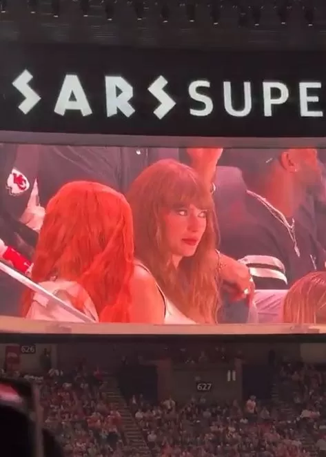 Taylor Swif reaccionó así ante abucheos en su contra durante el Super Bowl 2025 / Captura Taylor Swif reaccionó así ante abucheos en su contra durante el Super Bowl 2025 / Captura