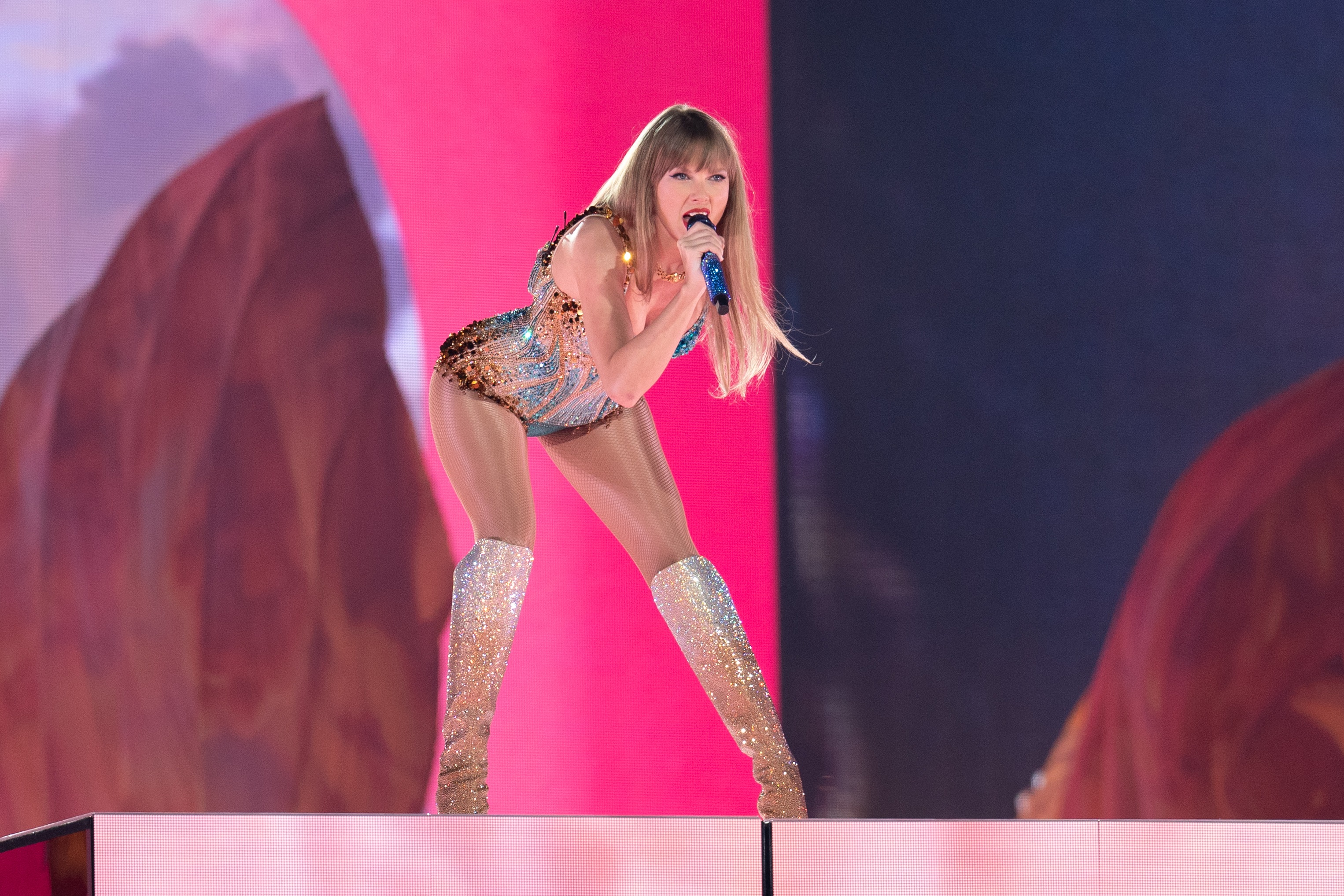 Taylor Swift durante concierto en Brasil. Fuente: AFP