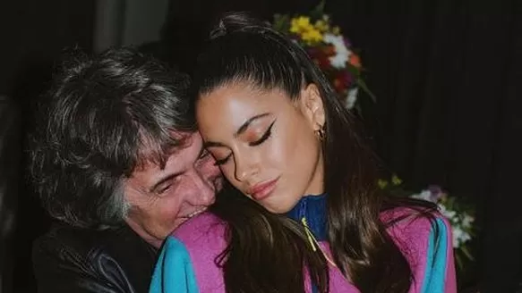 Tini Stoessel se tatuó “Te amo” escrito a mano por su papá tras despertar del coma